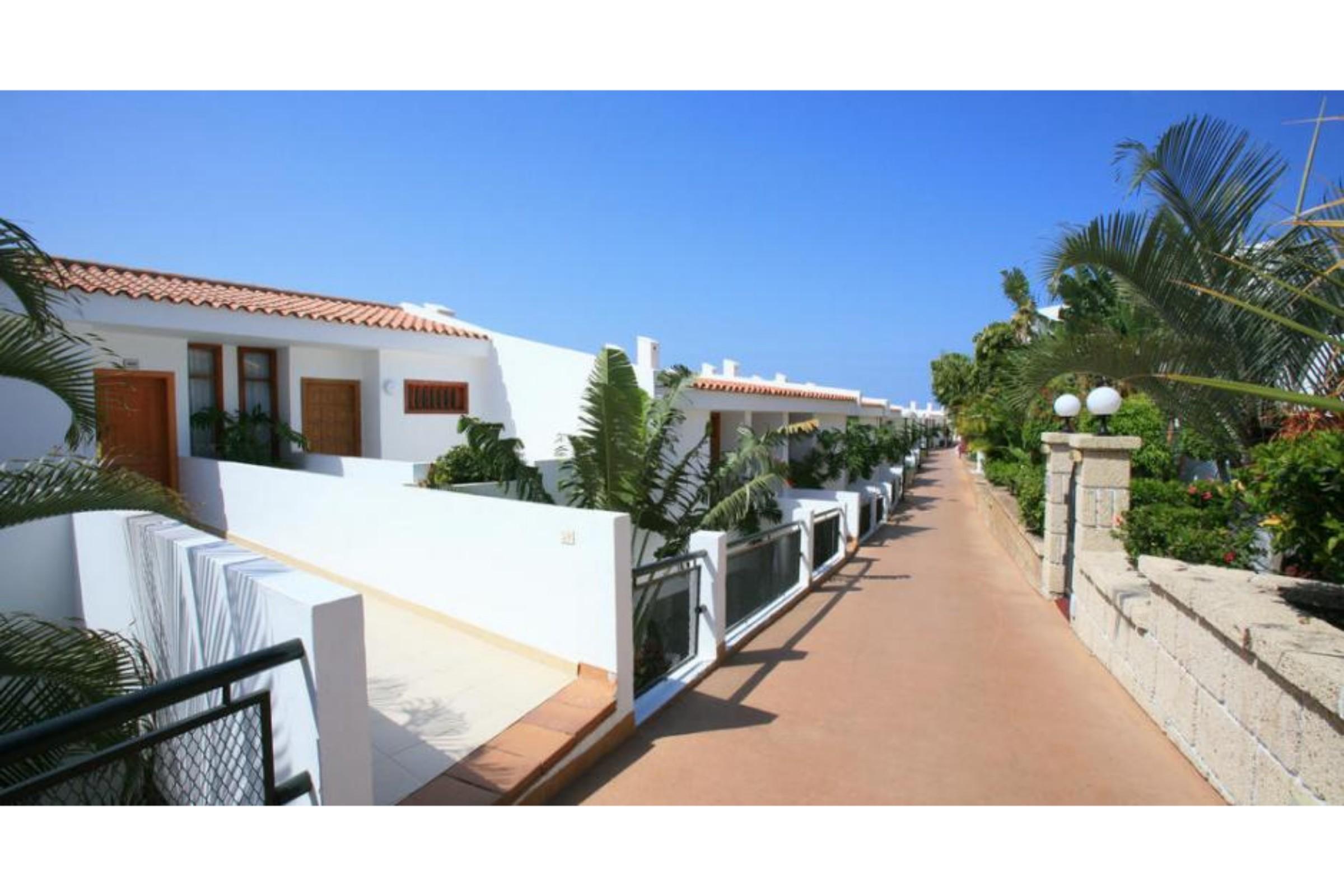 Hotel Malibu Park Costa Adeje  Exteriör bild