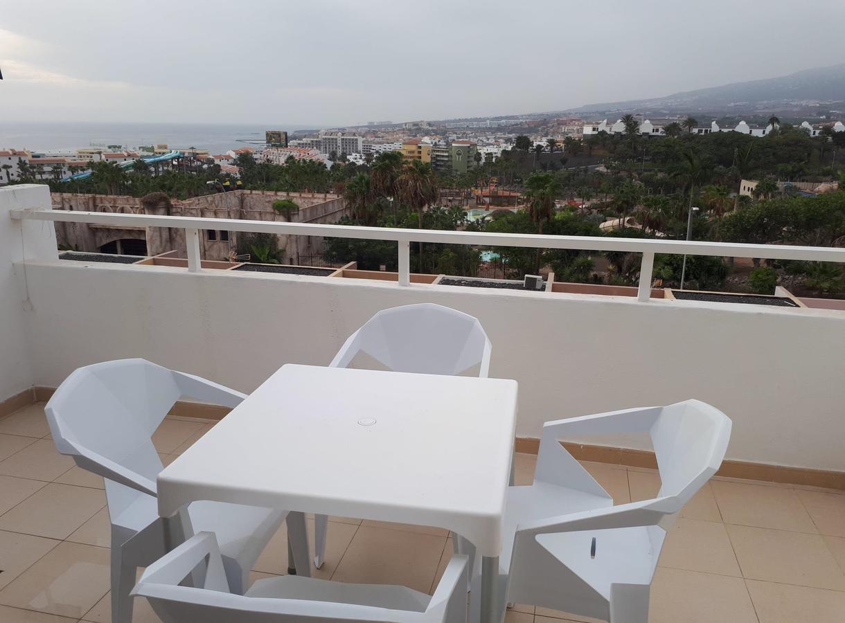 Hotel Malibu Park Costa Adeje  Exteriör bild